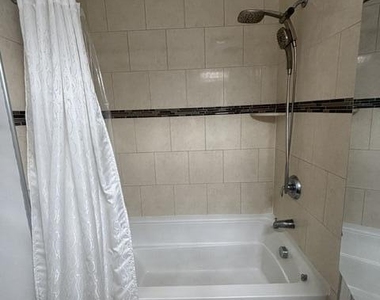 402 Ne 4th Avenue - Photo Thumbnail 16