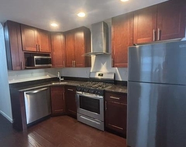 402 Ne 4th Avenue - Photo Thumbnail 8