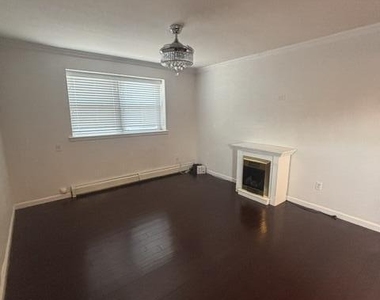 402 Ne 4th Avenue - Photo Thumbnail 5