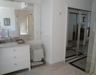 7272 E Gainey Ranch Road - Photo Thumbnail 15