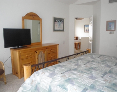 7272 E Gainey Ranch Road - Photo Thumbnail 14