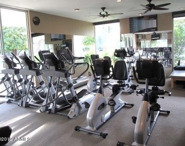 7272 E Gainey Ranch Road - Photo Thumbnail 26