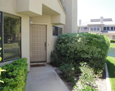 7272 E Gainey Ranch Road - Photo Thumbnail 20
