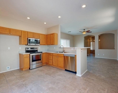 7637 E Billings Street - Photo Thumbnail 9
