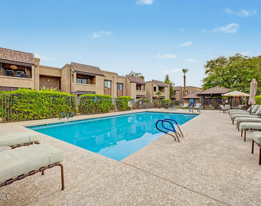 5995 N 78th Street - Photo Thumbnail 31
