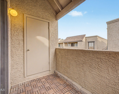 5995 N 78th Street - Photo Thumbnail 26