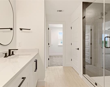 8909 Lowell Street - Photo Thumbnail 14