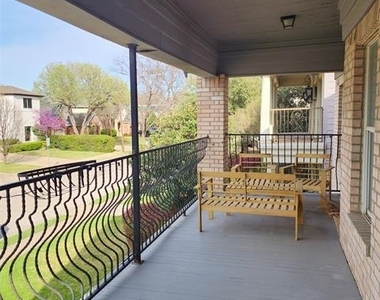 5720 Vickery Boulevard - Photo Thumbnail 3