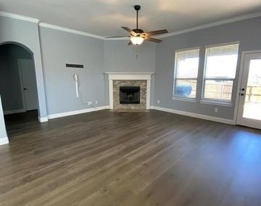 1554 Tyler Street - Photo Thumbnail 2