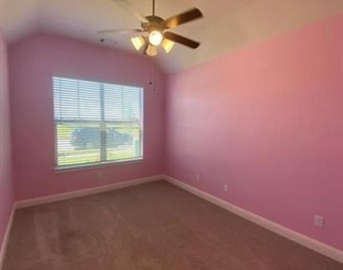 1554 Tyler Street - Photo Thumbnail 10