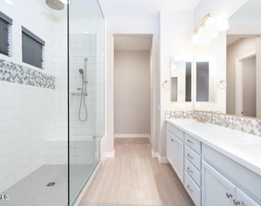 26282 N 106th Drive - Photo Thumbnail 7