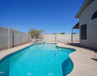 15614 N 34th Street - Photo Thumbnail 27