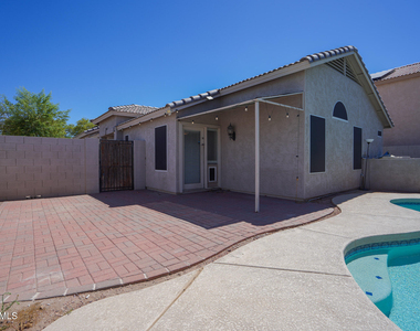 15614 N 34th Street - Photo Thumbnail 26