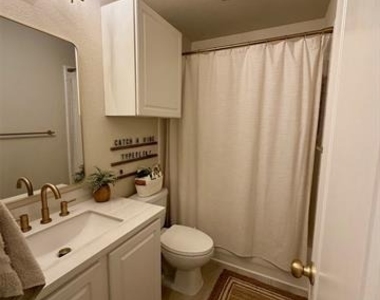 3017 Sweetleaf Drive - Photo Thumbnail 10