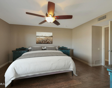 6914 E Highland Road - Photo Thumbnail 16