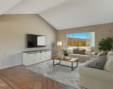 6914 E Highland Road - Photo Thumbnail 4
