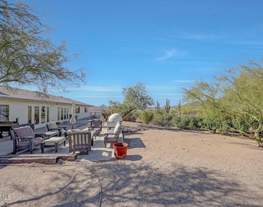 6914 E Highland Road - Photo Thumbnail 24