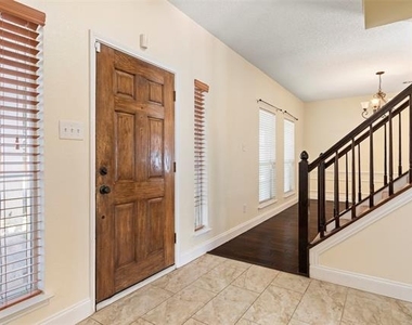 2522 Primrose Lane - Photo Thumbnail 2