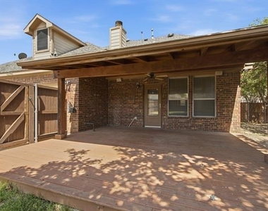 6208 Stewart Boulevard - Photo Thumbnail 17