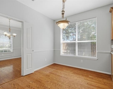 6208 Stewart Boulevard - Photo Thumbnail 19