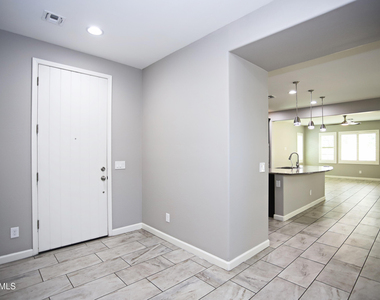 4116 S Greythorne Way - Photo Thumbnail 6