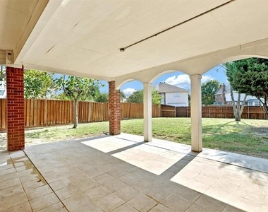 3803 Farmington Drive - Photo Thumbnail 23