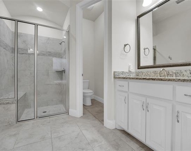 1011 Prairie Ridge Lane - Photo Thumbnail 31