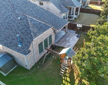 1011 Prairie Ridge Lane - Photo Thumbnail 1