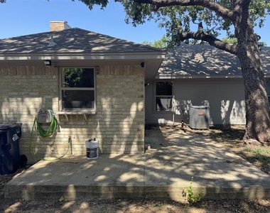 2212 Bolivar Street - Photo Thumbnail 17
