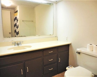 1311.5 Margie Street - Photo Thumbnail 10