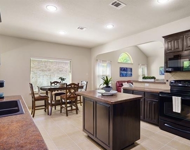 11004 Hawks Landing Road - Photo Thumbnail 14