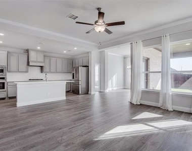 1021 Catskill Court - Photo Thumbnail 1