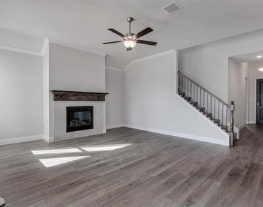 1021 Catskill Court - Photo Thumbnail 3