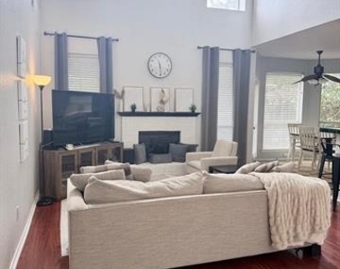 3234 Creek Meadow Lane - Photo Thumbnail 18