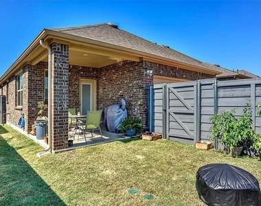 7205 Windy Meadow Drive - Photo Thumbnail 29