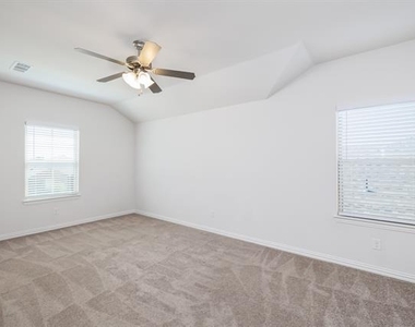 336 Emerald Creek Drive - Photo Thumbnail 21