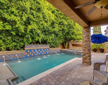 904 E Mead Drive - Photo Thumbnail 21
