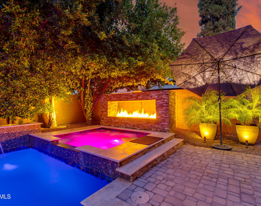 904 E Mead Drive - Photo Thumbnail 25