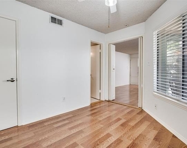2311 Basil Drive - Photo Thumbnail 5