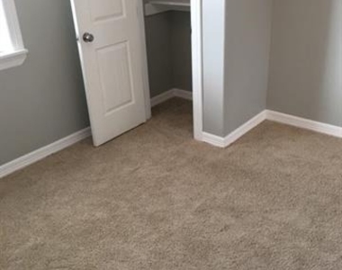 4027 Puget Street - Photo Thumbnail 9