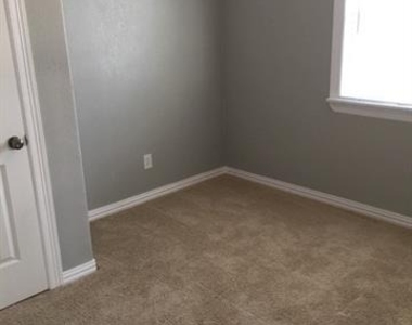 4027 Puget Street - Photo Thumbnail 14