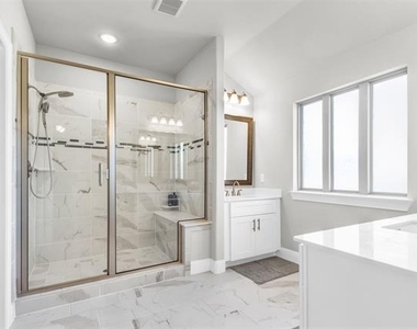 2953 Galveston Street - Photo Thumbnail 8