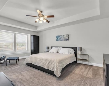 2953 Galveston Street - Photo Thumbnail 6