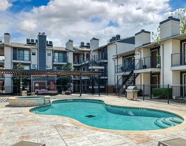 4545 Live Oak Street - Photo Thumbnail 13