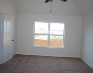 4617 Conley Lane - Photo Thumbnail 6