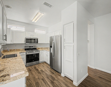 15357 W Via Montoya -- - Photo Thumbnail 12