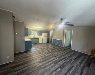 3502 Brazos River Drive - Photo Thumbnail 5