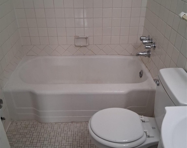 3019 Avon Street - Photo Thumbnail 20
