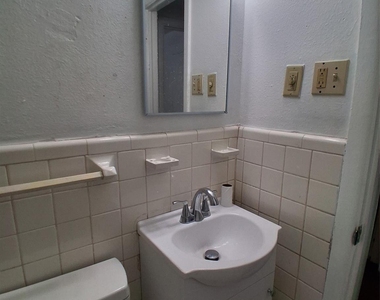 3019 Avon Street - Photo Thumbnail 26