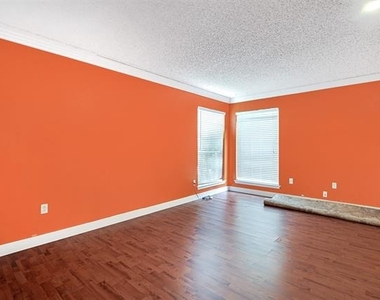 601 St Charles Drive - Photo Thumbnail 1